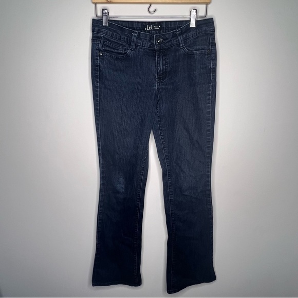 L.E.I Women's Jeans Low Rise Flare Boot Cut Julia Indigo size 10-12 - Picture 2 of 10